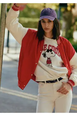 کاپشن قرمز کالج 1110251-84538 - یاری شاپ