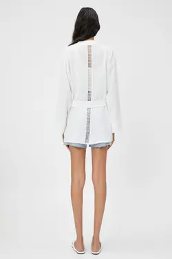 کت زنانه مایل به سفید - یاری شاپ