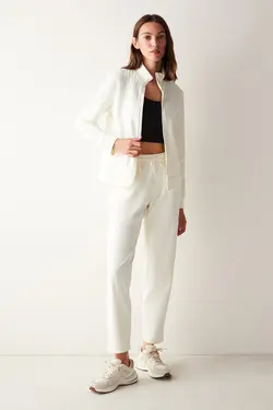 کت لحافی با جزئیات سفید - یاری شاپ