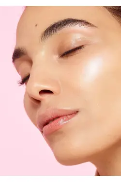 هایلایتر روشن کننده مایع Glow Mon Amour 05 Glow De Coco 15 میلی لیتر - یاری شاپ