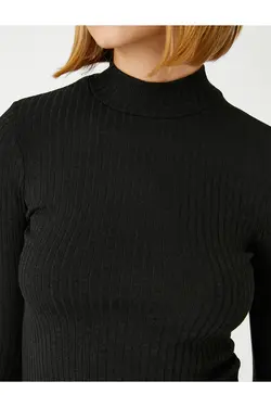 یقه ایستاده تی شرت آستین بلند - یاری شاپ