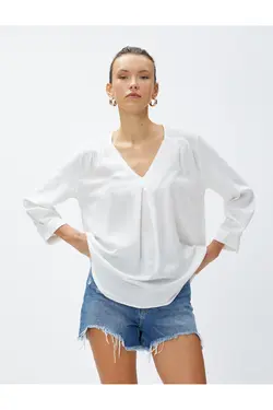 بلوز یقه ویسکوز با جزئیات پلیسه - یاری شاپ