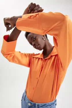 پیراهن ساتن دکمه دار آستین بلند - یاری شاپ