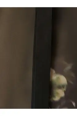 پیراهن شفاف با دکمه های گلدار و آستین خفاشی - یاری شاپ