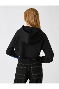 سویشرت کراپ زیپ دار با چاپ پشمی داخل - یاری شاپ