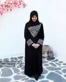 مانتو عبایی سوزن دوزی حریر اسود مدل مهدا مزون نجما