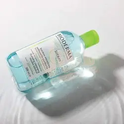 میسلار واتر پوست چرب بایودرما مدل Sebium H2O حجم 500 میل