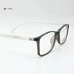 عینک طبی کائوچو دسته شفاف MAKRAN کد ۱۷۸۸