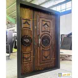 درب ضد سرقت لابی مدل دراج بلوط یک و نیم لنگه - تولید کننده درب ضد سرقت