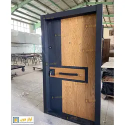 درب ضد سرقت مدرن مدل دیپلمات - تولید کننده درب ضد سرقت