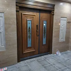 درب ضد سرقت لابی یک و نیم لنگه ونی گلس - تولید کننده درب ضد سرقت