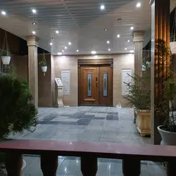 درب ضد سرقت لابی یک و نیم لنگه ونی گلس - تولید کننده درب ضد سرقت