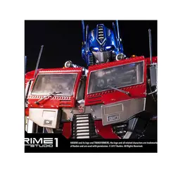 فیگور Optimus Prime از سری Transformers ساخت شرکت Prime 1 Studio - لایترلند