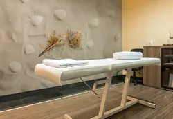 کاغذ دیواری  سالن ماساژ طرح صدف دریایی روی ماسه