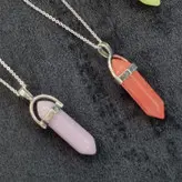 گردنبند منشوری شب تاب کد4