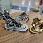 مجسمه اسب کالسکه دار کد2