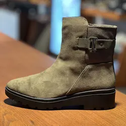 بوت زنانه کلارکس Clarks Calla Mid - کیف و کفش چرم برند کلارکس