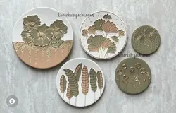 ست دیوار کوب نسکافه ای سبز وسفید طرح گل وبرگ ورق طلا برجسته