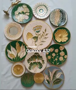 ست۱۳ تیکه دیوار کوب برجسته زمینه گلبهی کرم سبز طرح برگ گل آینه