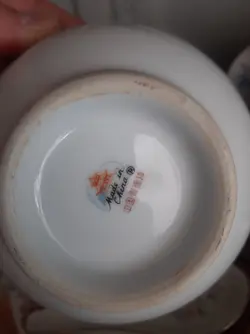 پیاله متوسط گلدار قدیمی