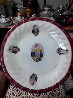 دیوارکوب شاهی قدیمی