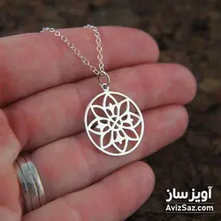 گردنبند گل ماندالا یوگا کد 100692