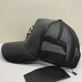 کلاه کپ مارکدار qp فلیپ پلین مدل 256