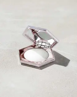 هایلایتر فنتی بیوتی How Many Carats