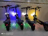 اسکوتر برقی دو نفره روهان وینگز ROHAN WINGS مدل E22 رنگ مشکی black موتور براشلس آلمان