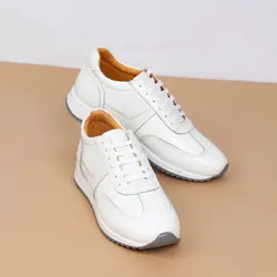 کتونی تمام چرم طبیعی ، زیره ترمو اصلی بسیار سبک و راحت