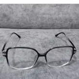 فریم عینک طبی زنانه مدل چند ضلعی فریم شفاف کد 038 UV400