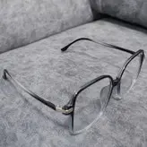 فریم عینک طبی زنانه مدل چند ضلعی فریم شفاف کد 038 UV400