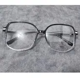 فریم عینک طبی زنانه مدل چند ضلعی فریم شفاف کد 038 UV400