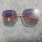 عینک آفتابی زنانه کد 8 UV400