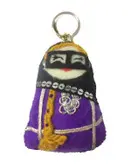 جاسوئیچی قشم اکسسوری مدل دختر قشمی