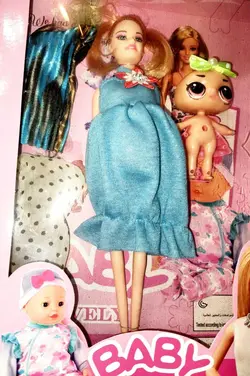 عروسک باربی حامله با بی بی و لباس