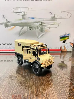 ماشین فلزی عقب کش  موزیکال دود ۶ در باز شو‌