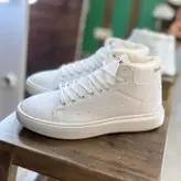 کفش کتونی ساقدار اسپرت مناسب روزمره و پیاده روی مدل مک کویین