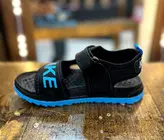 کفش صندل بچه گانه اسپرت مناسب روزمره و تابستانی مدل نایک