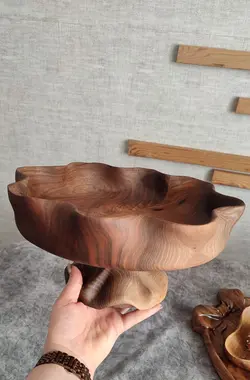 میوه خوری پایه دار با چوب گردو