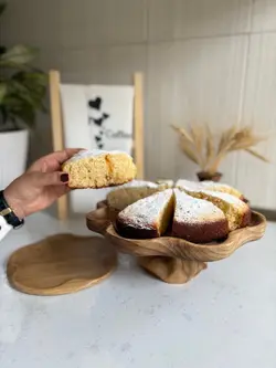 شیرینی خوری پایه دار با چوب گردو