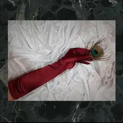 دستکش ساتن زرشکی