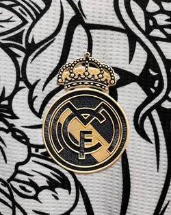 لباس دراگون رئال مادرید پلیری 2024 مشکی طلایی - پارسی اسپورت