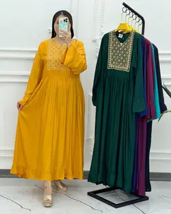 ساحلی ماکسی گلدوزی سایزبزرگ 1209 - بلوط مد