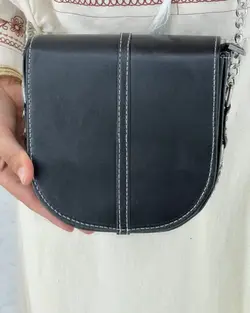 کیف زنانه پاس زیر زنجیر چرم 1194 - بلوط مد