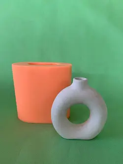 قالب سیلیکونی مدل گلدان دونات ساده ۱۰ سانتی