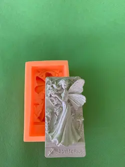 قالب سیلیکونی مدل پلاک شمع صابونی پری