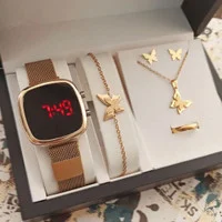 ست ساعت زنانه و دخترانه ساعت مچی زنانه با زیورآلات رنگ ثابت ارسال رایگان