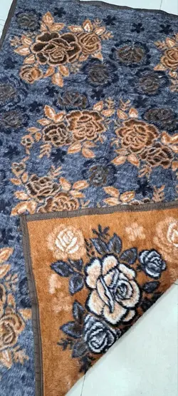 پتو قدیمی پشمی