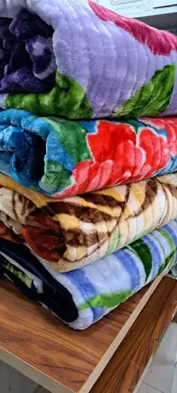 پتو نرمینه مدل نسیم